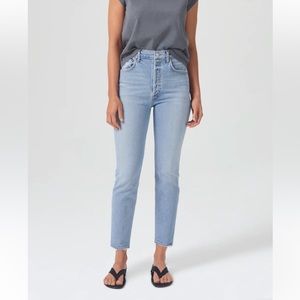 Agolde Riley jeans, size 31. Excellent, like new condition.